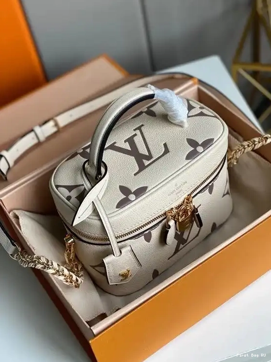 Firstbag VANITY LOUIS PM VUITTON 0503